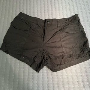 H&M cargo shorts
